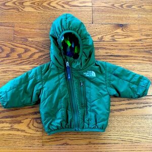 North Face reversible coat size 0-3 months